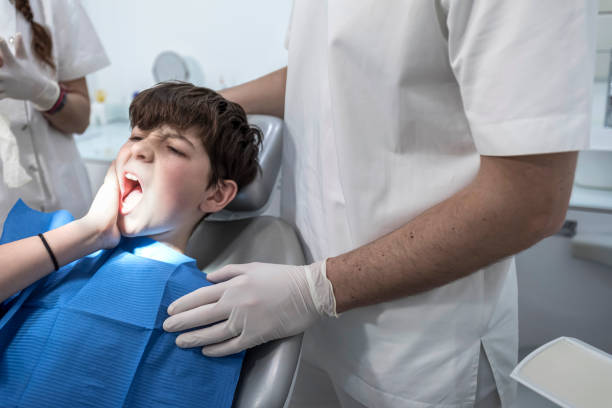 Best Emergency Treatment for Dental Infections or Abscesses in St Francis, WI